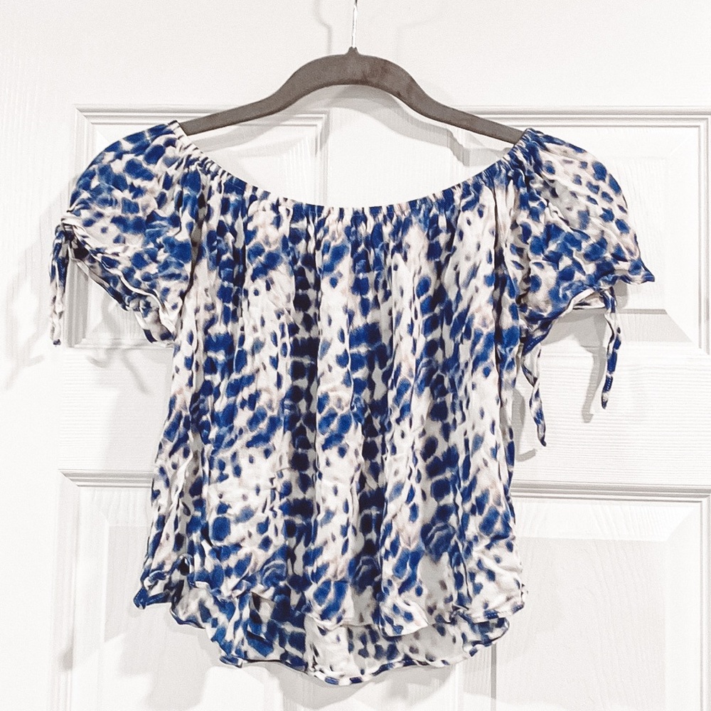 Blue tie-dye Top